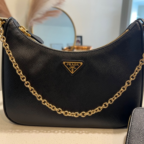 Prada Re-Edition 2005 Saffiano Leather Bag - Picture 10 of 16